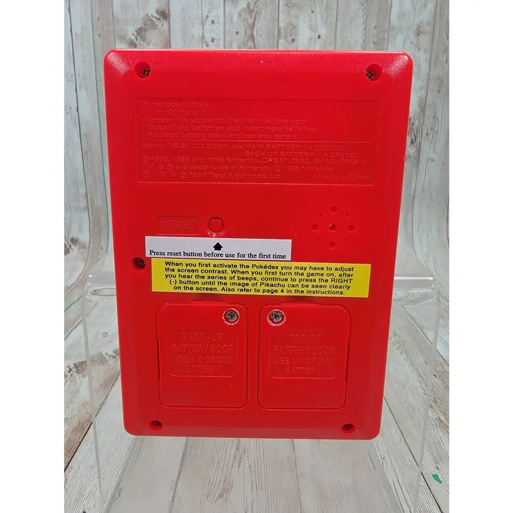 Vintage 1998 Pokedex Pokémon Nintendo Tiger Electronics Handheld Toy Working